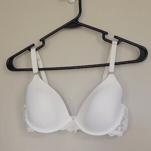 Gilligan & O'Malley White Lace Accent Padded Underwire Bra Size 36C